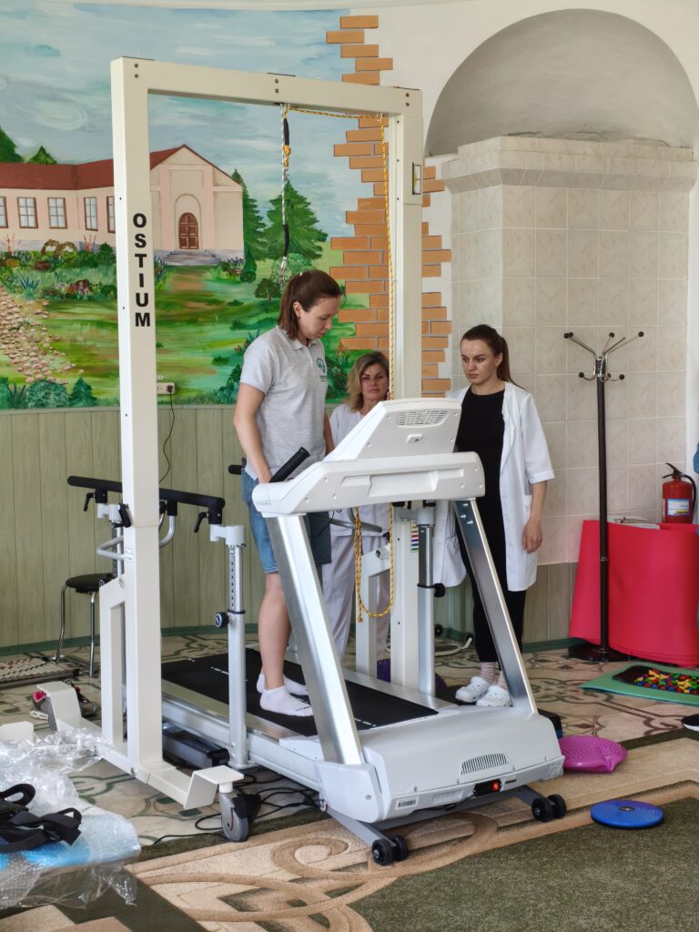 Dyaco Medical 7.0T та Technomex Ostium