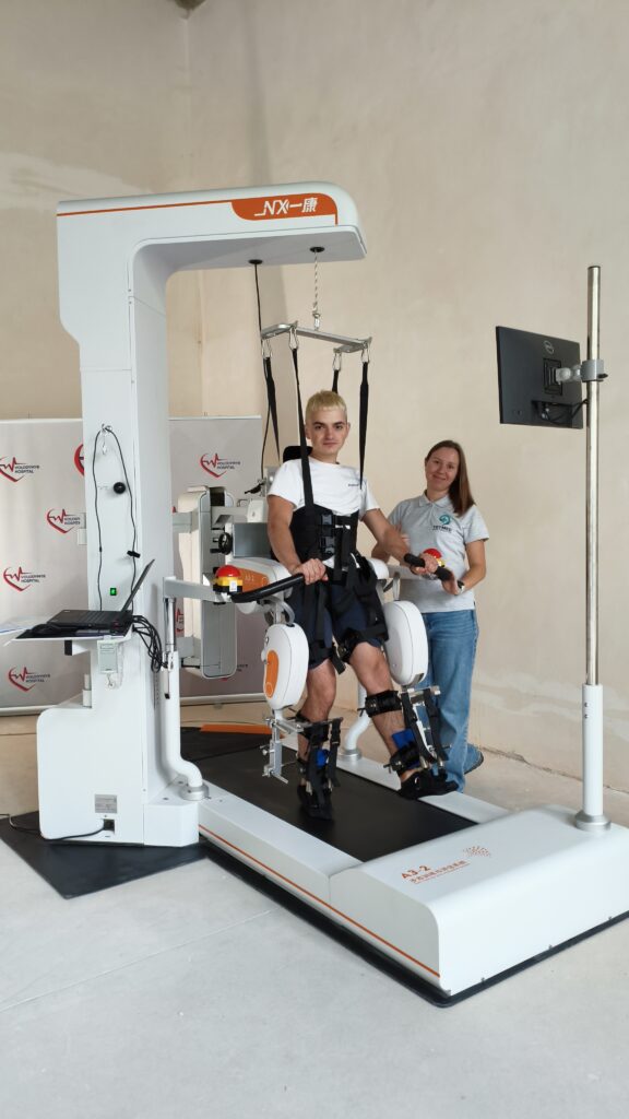 Роботизована реабілітація Yikang у Володимирському ТМО