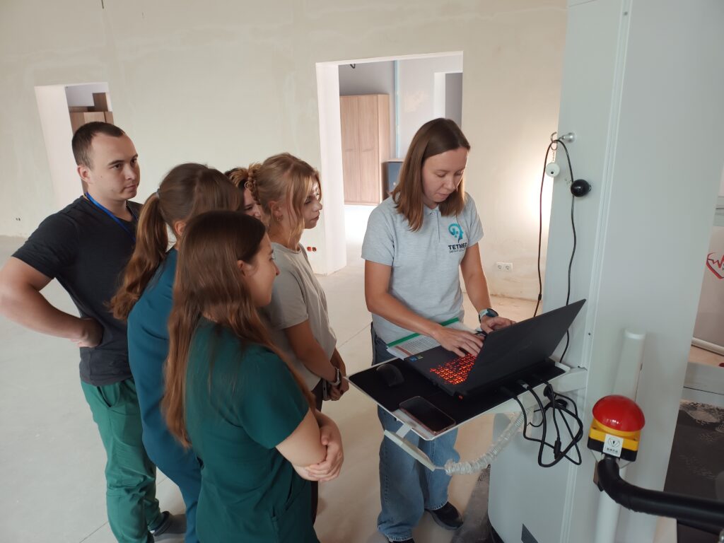 Роботизована реабілітація Yikang у Володимирському ТМО