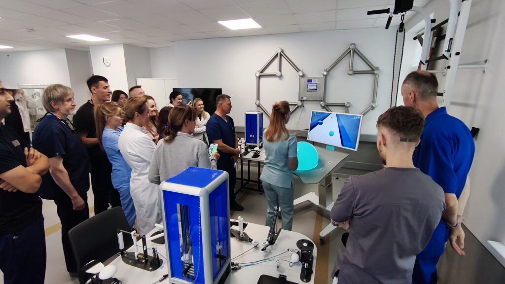 Обладнання Dessintey в Інституті травматології та ортопедії НАМН