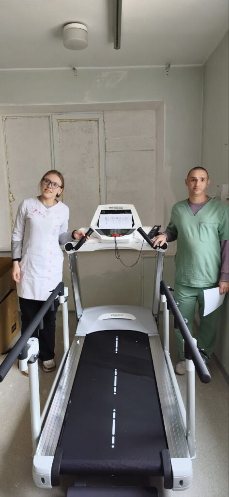 Реабілітаційна доріжка Dyaco 7.0T у дитячій лікарні Херсона